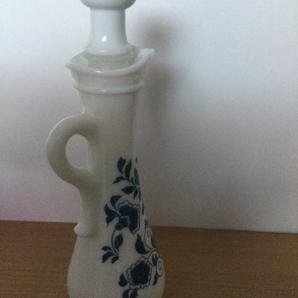 Vintage Avon Delft Blue Milk Glass Cruet Vase Tall Bottle Stopper Empty Bath Oil - Picture 1 of 5
